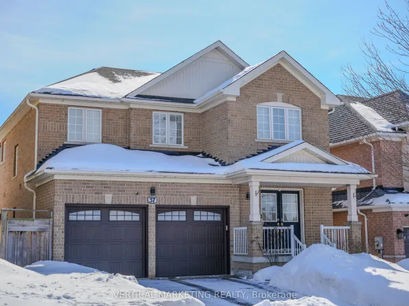 37 Mynden Way, Newmarket, ON L3X 3A7