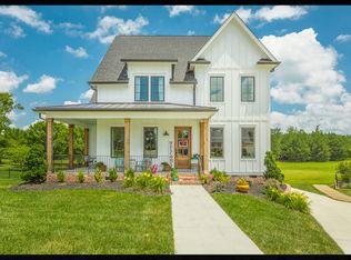 8108 Rambling Rose Dr, Ooltewah, TN 37363