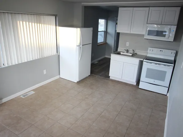 Convenient affordable living close to CMU without roommates! Utilities included