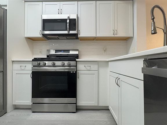 3rd image of 8034 Sanibel Drive
