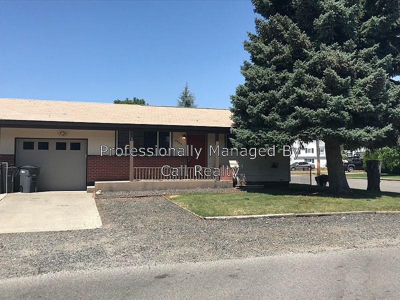 1st image of 8425 E Valleyway Ave