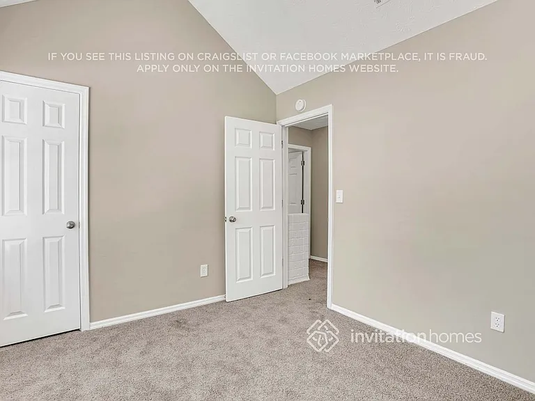 4927 Windsor Downs Ln — Photo 15