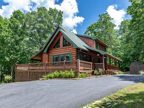 74 Clay Dr, Blairsville, GA 30512