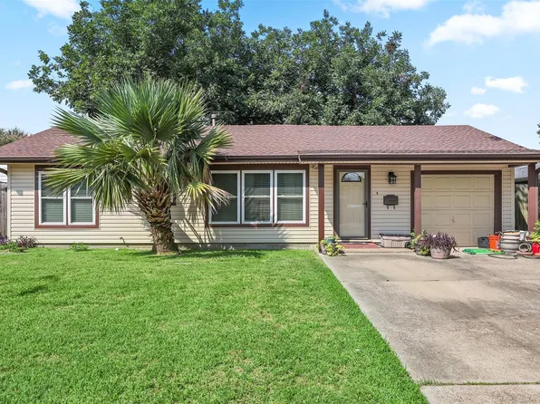 822 Grove St, Deer Park, TX 77536