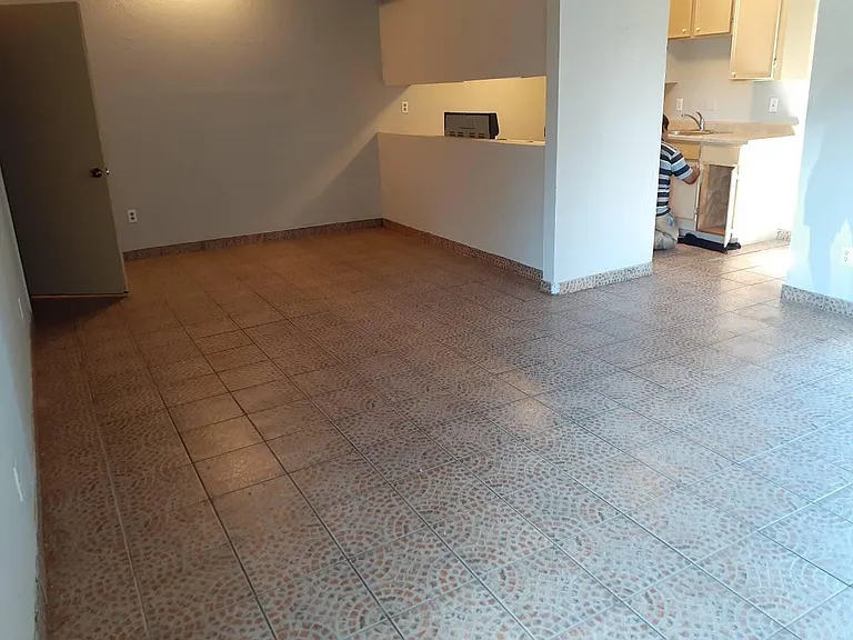 7112 Kelley Dr — Photo 4
