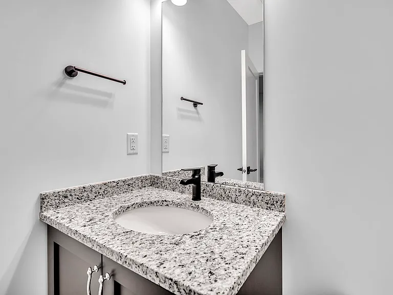 10208 Donatello Dr — Photo 11