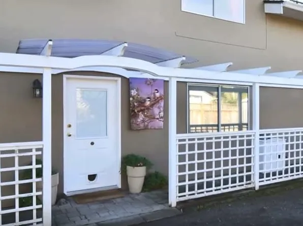 1522 Nichol Rd, White Rock, BC V4B 3K2