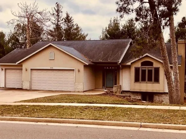 1111 Edgewood DRIVE, Altoona, WI 54720