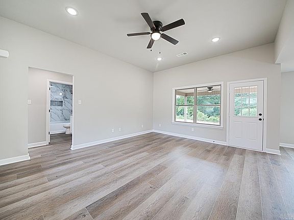 4th image of 54 Birchwood Dr
