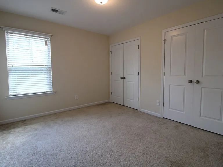 870 Cormier Dr — Photo 22