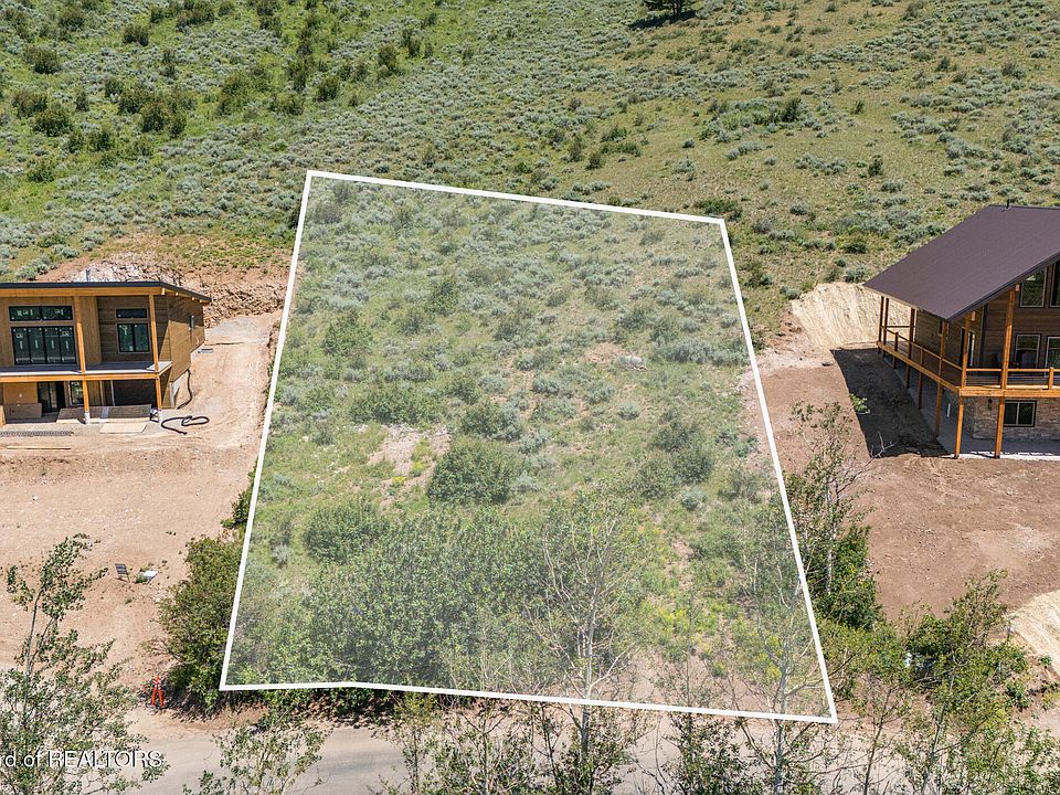 1st image of 3863 Overlook Dr