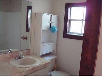 2nd image of 471 E Waldo St