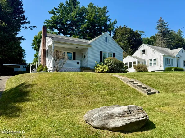 25 Kensington Ave, Pittsfield, MA 01201