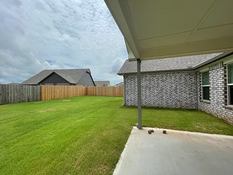 12451 S Norwood Ave E — Photo 18