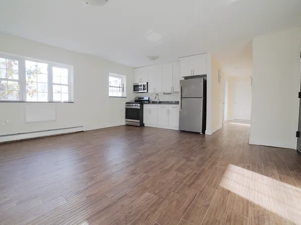 768 East 230th Street image 1 of 6