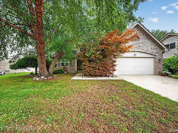 4th image of 19149 Red Oak Ln
