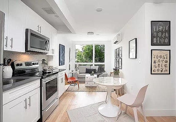 5th image of 800 Lafayette Ave #4A