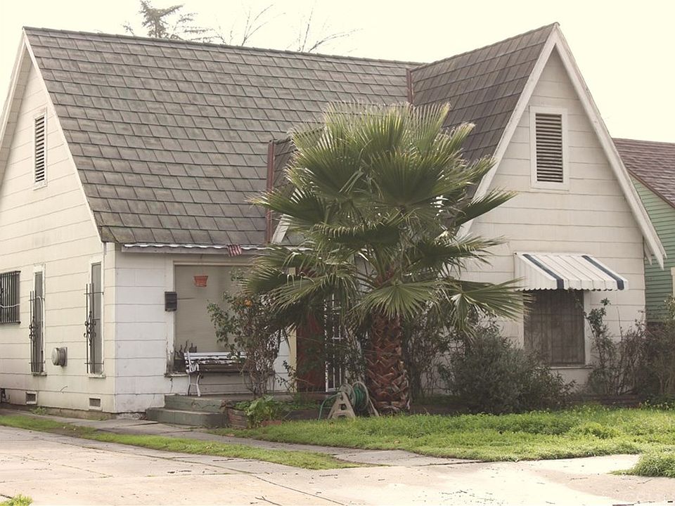 1st image of 2739 N Pershing Ave