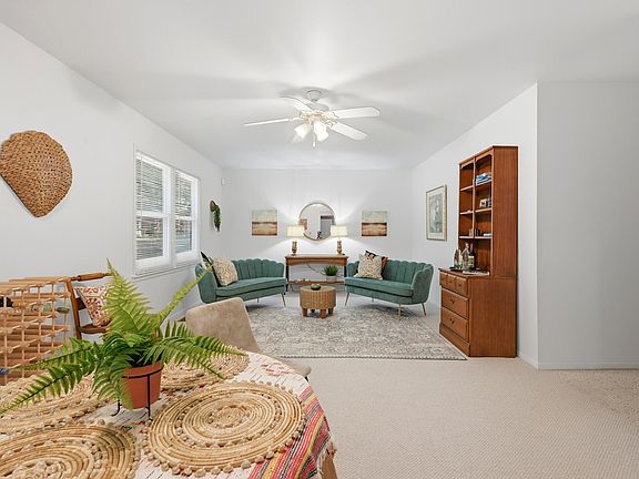 5th image of 112 Monterey Ln