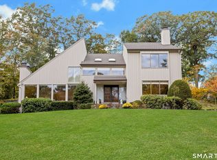 30 Ridge Brook Lane, Stamford, CT 06903