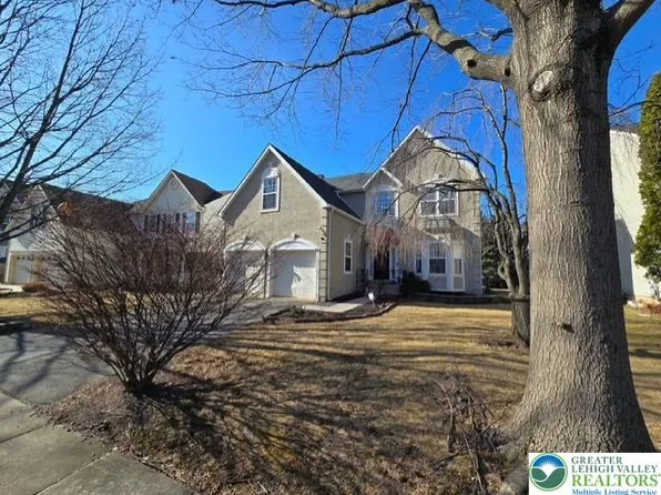 296 Susquehanna Trl, Allentown, PA 18104