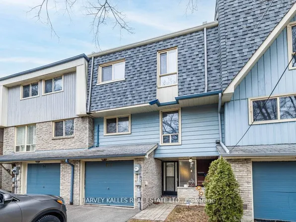82 Poplar Cres, Aurora, ON L4G 3L3