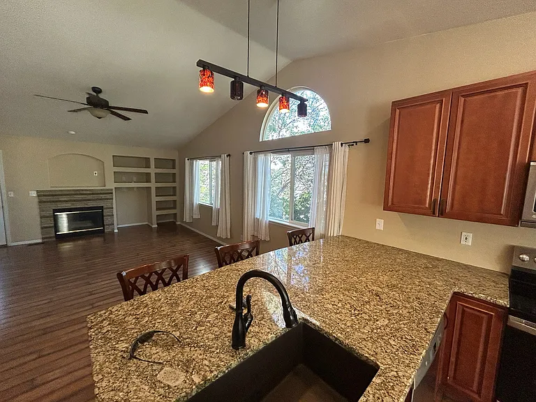 6250 Perfect View Dr — Photo 6