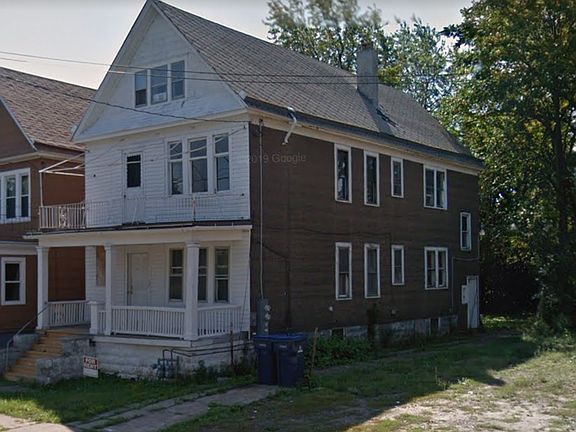 3rd image of 873 Northland Ave