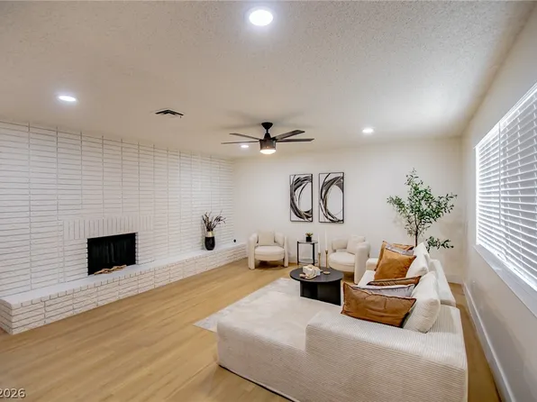 275 Pecos Way, Las Vegas, NV 89121