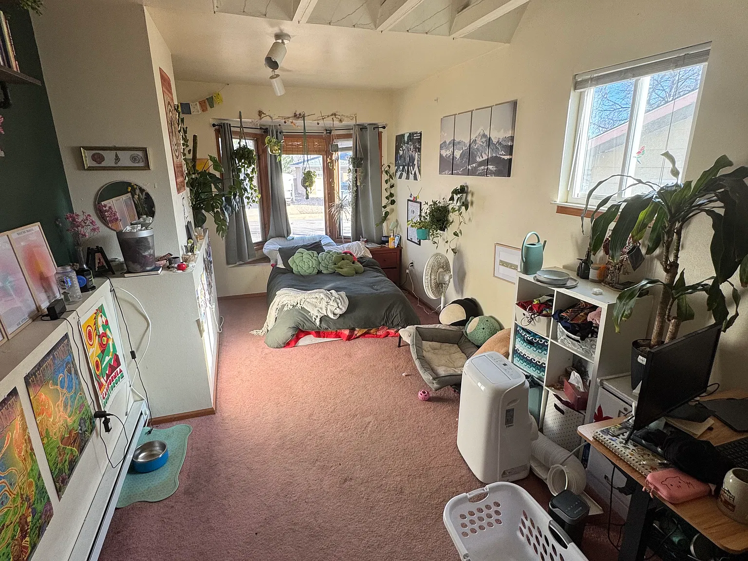 4 bed, 2198 sqft, $4,800 — Photo 4