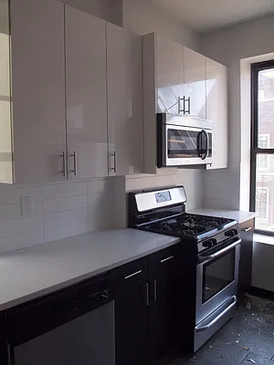 Rented by Bohemia Realty Group | media 2