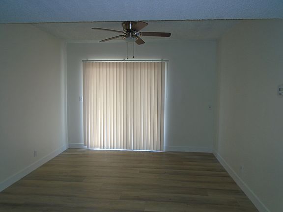 3rd image of 1011 W Cypress St APT 4