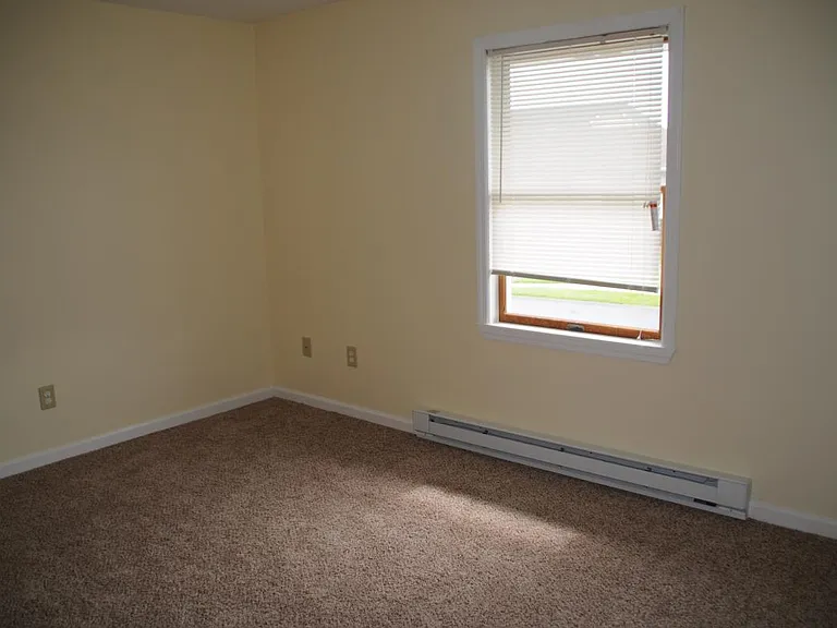 Bed room