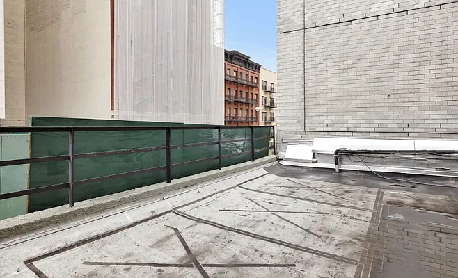 Rented by Compass | media 9