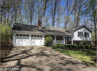 12200 Hounds Ln, Reston, VA 20191