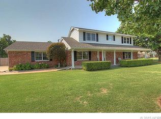 406 W K Pl, Jenks, OK 74037