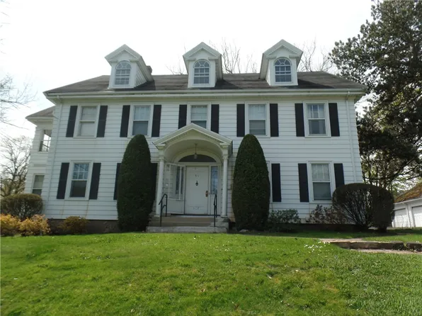 51 Seneca Pkwy, Rochester, NY 14613