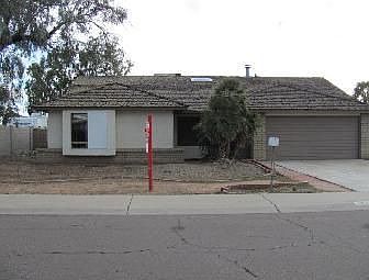 1st image of 3907 W Woodridge Dr