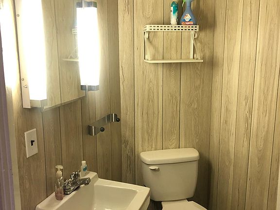 3rd image of 1012 Main St #1