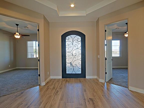 Foyer 1