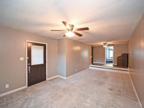 5th image of 3265 Warfield Ave