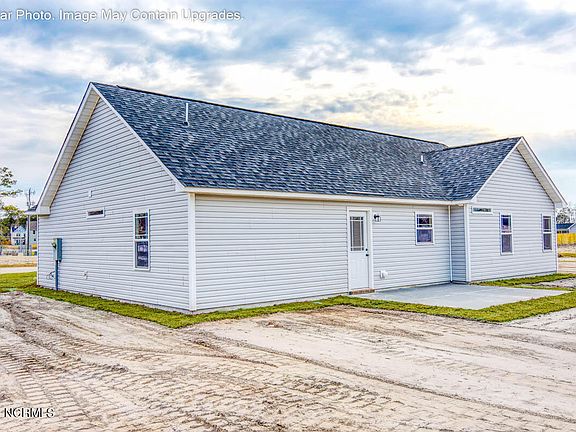 4th image of 560 Orchard Creek Drive