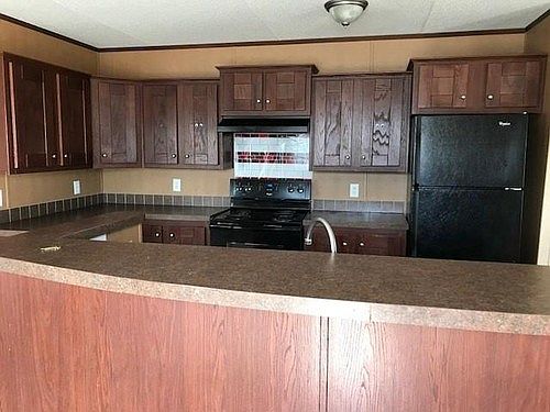 2nd image of 4919 Woodlake Point