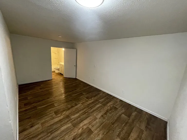 277 Main Ave — Photo 6