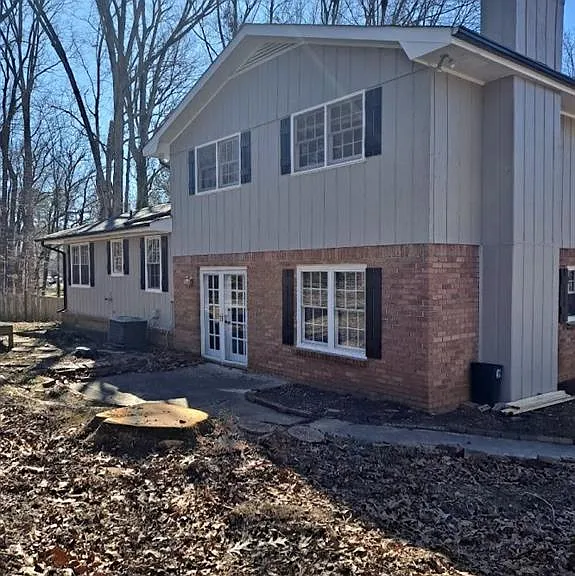 3717 Leisure Ct — Photo 2
