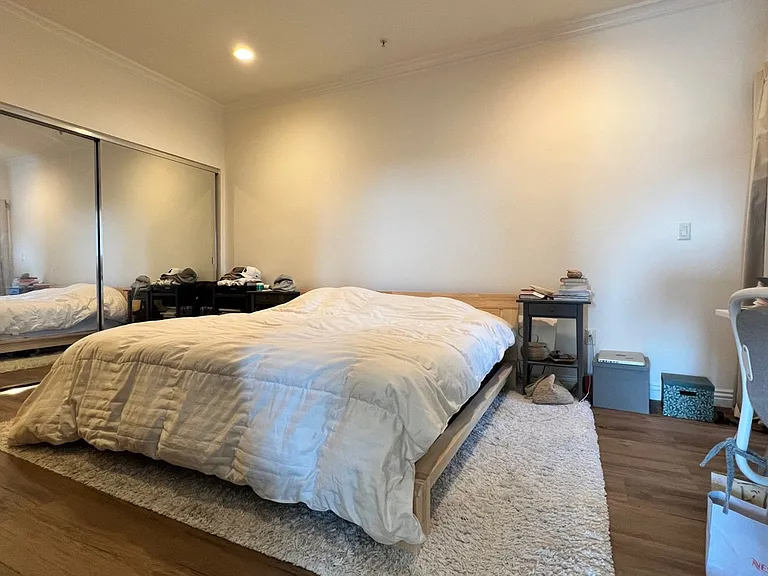 908 S Ardmore Ave #505 — Photo 7