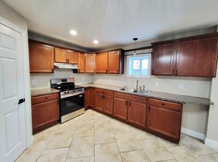 116 Center St #1, Pittston, PA 18640