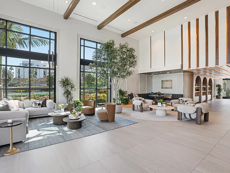 Lucia at Aviara — Photo 14
