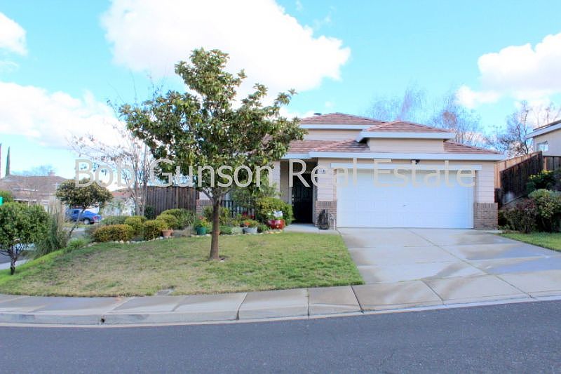 1st image of 4909 Willowhaven Way