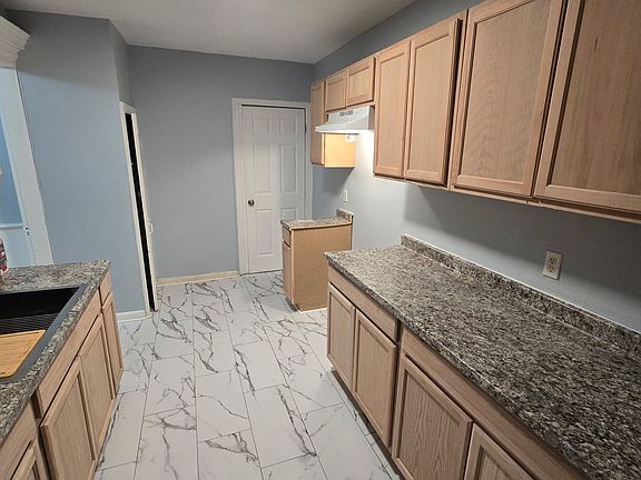 2nd image of 169 Hawley St #1